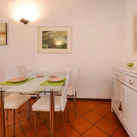 Cristina Apartamento *
